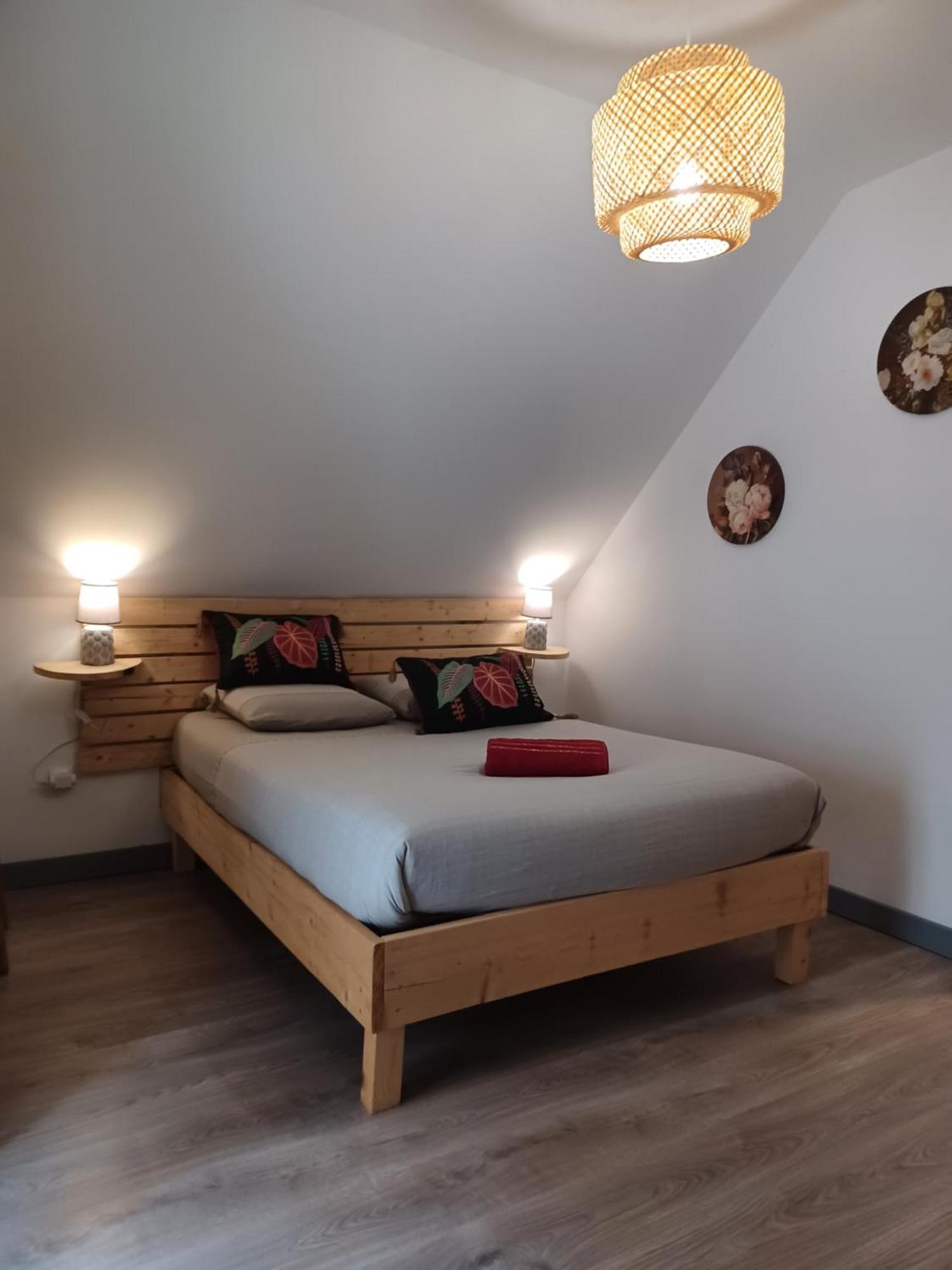 Le Gite Le Camelia Saint-Aignan  Zewnętrze zdjęcie